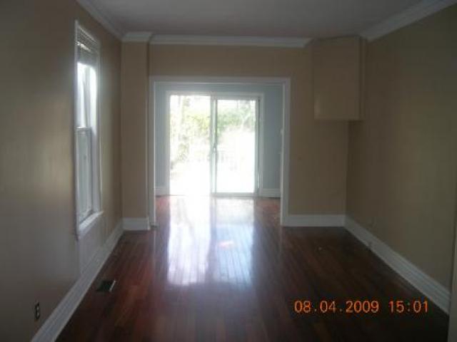 66 Macpherson Ave