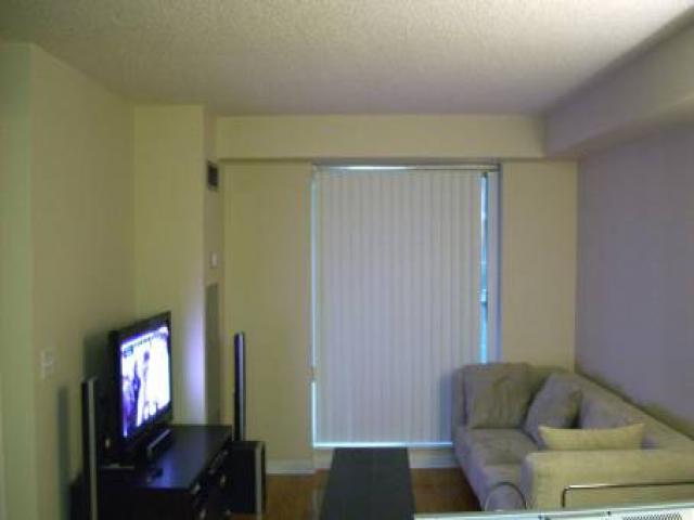 1607 - 22 Olive Ave