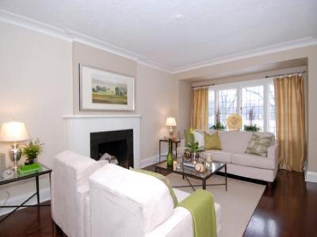 75 Wanless Cres