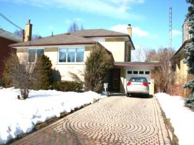 48 Bowerbank Dr