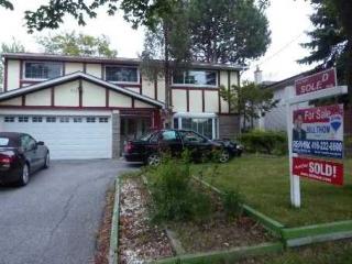 563 Cummer Ave