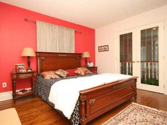 60 Threadneedle Cres