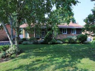 90 Southill Dr