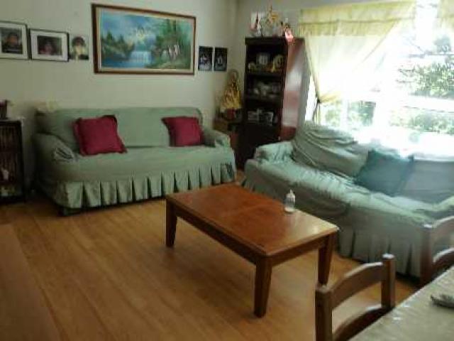 40 Village Green Way