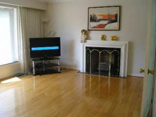 7 Tollerton Ave