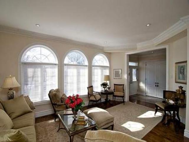 86 Marmion Ave