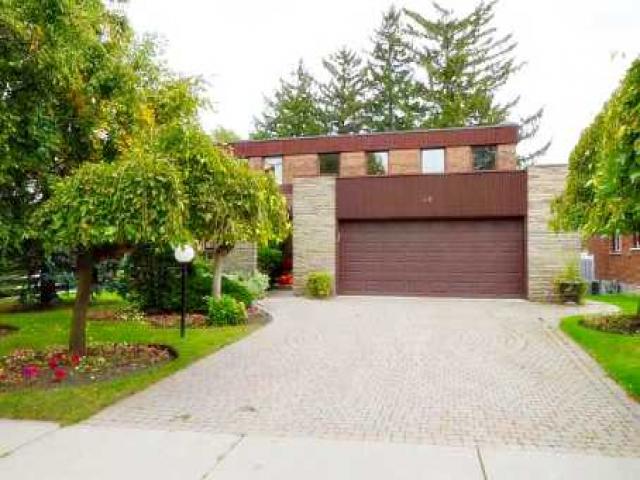 46 Beardmore Cres