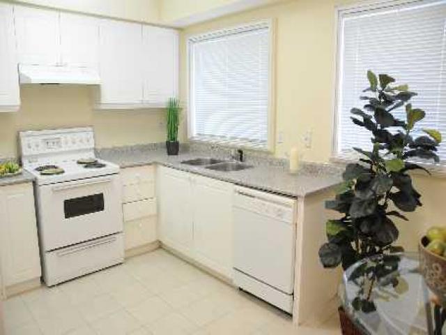 61 Sufi Cres