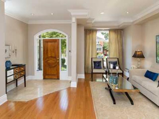 377 Old Orchard Grve