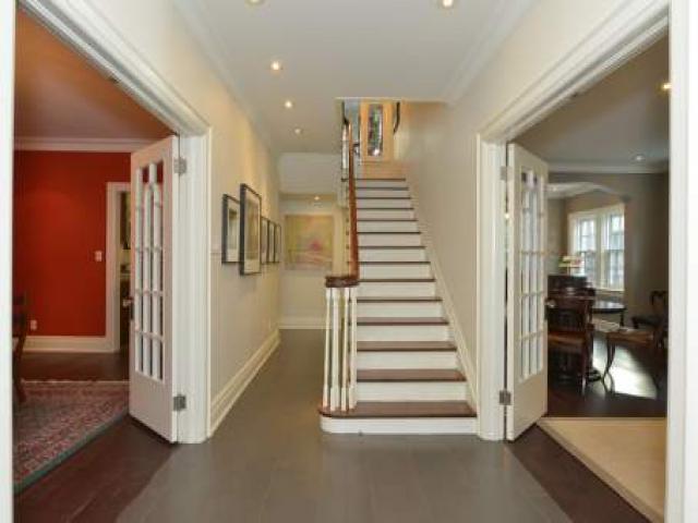 291 Oriole Pkwy