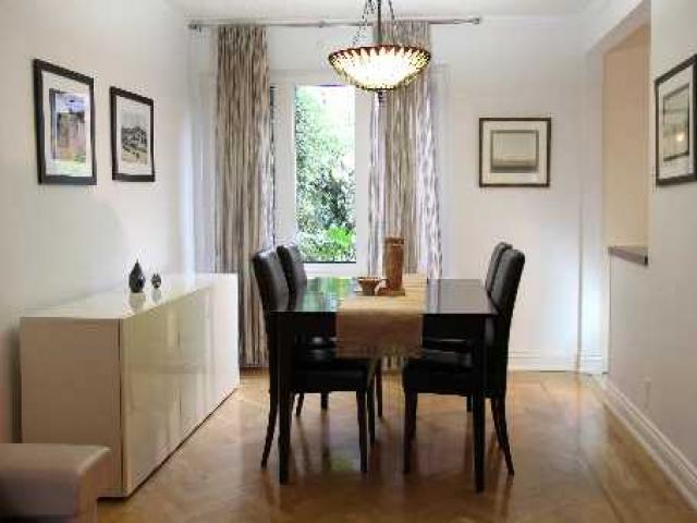 18 Broadpath Rd