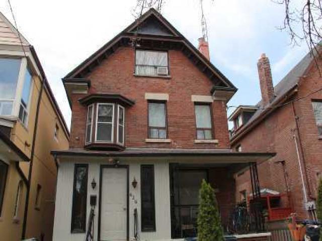 626 Dovercourt Rd