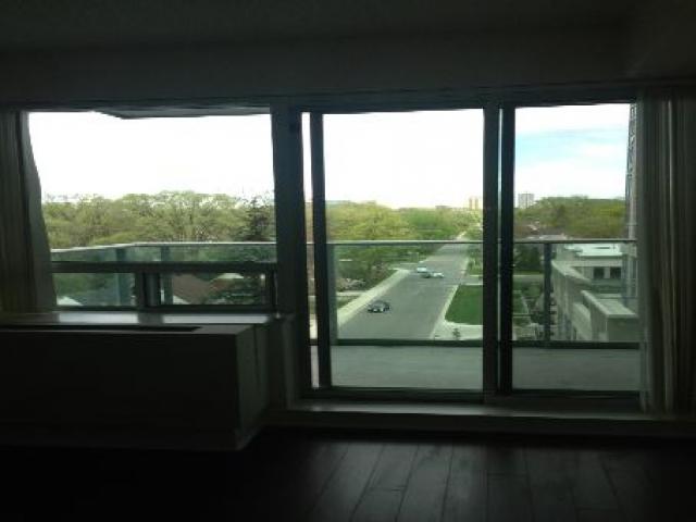 707 - 35 Bales Ave