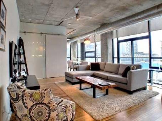 512 - 60 Bathurst St