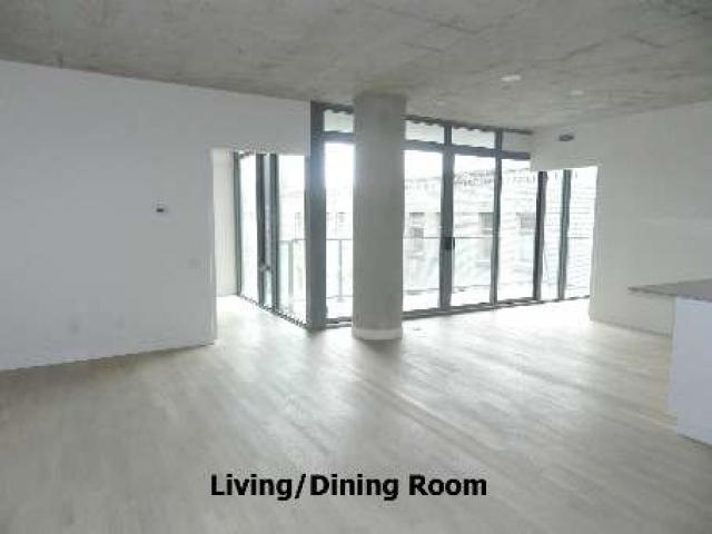 415 - 650 King St