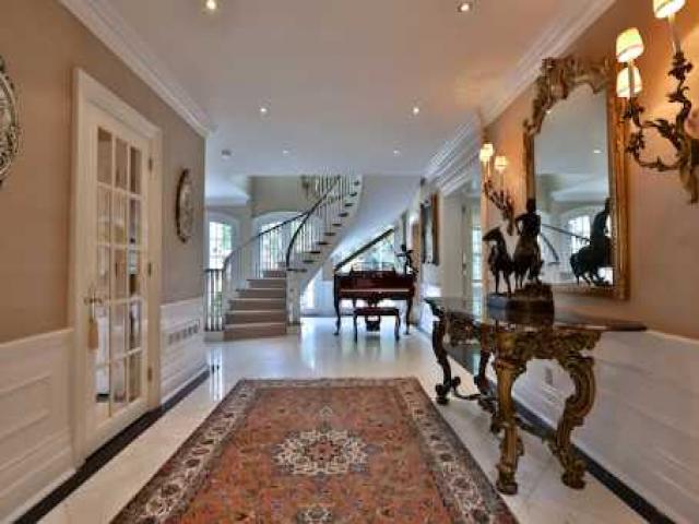 27 Park Lane Circ