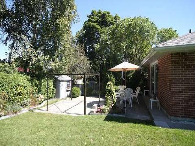 36 Davean Dr