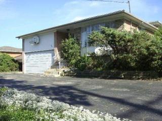 569 Cummer Ave