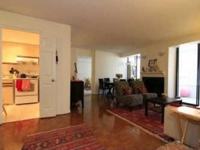 1206 - 280 Simcoe St