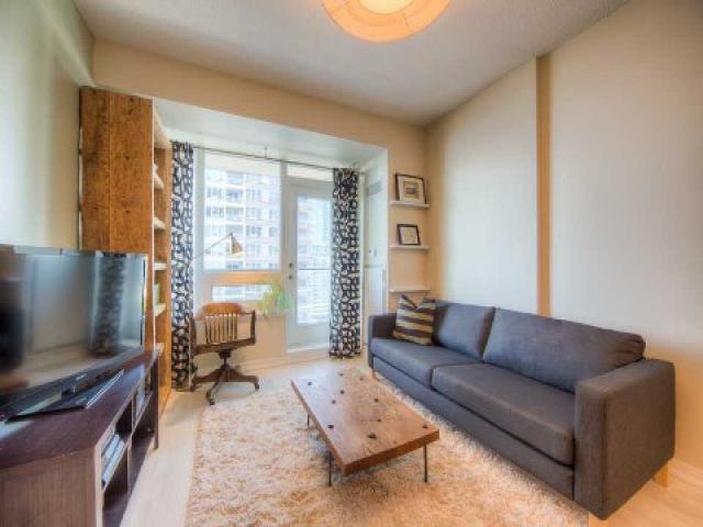 55 East Liberty St, Unit 1401