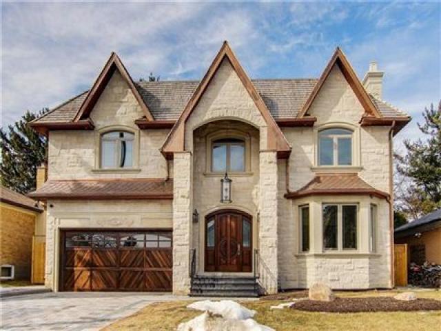 24 Lloydminster Cres