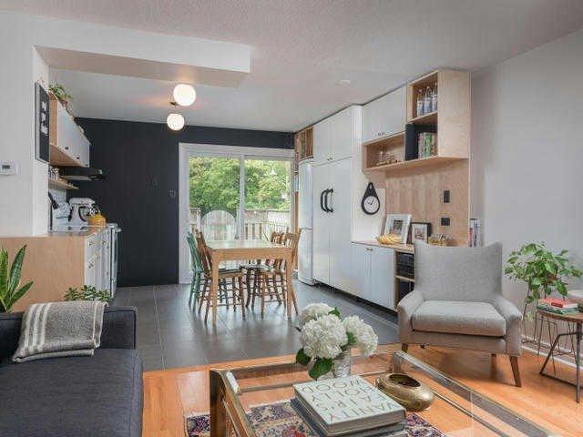 433 Melita Cres