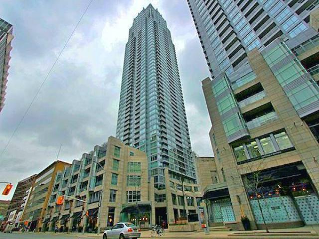 709 - 2191 Yonge St