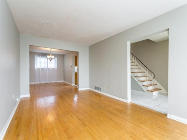 286 Woodsworth Rd