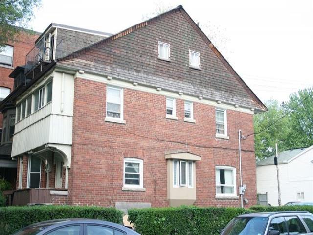 9 Vermont Ave