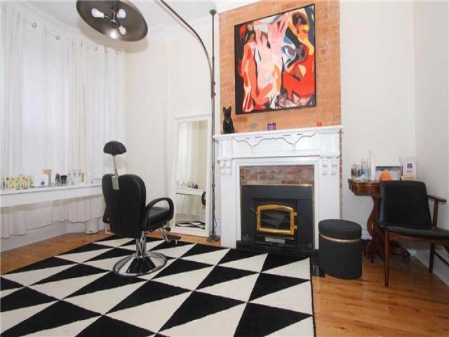 22 Draper St