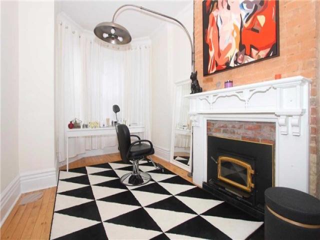 22 Draper St