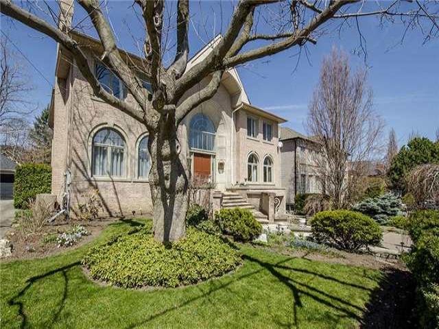136 Highland Cres