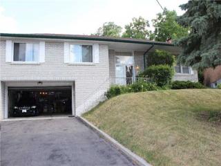 117 Argonne Cres