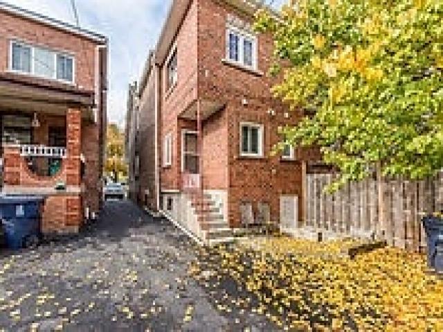 303 Oakwood Ave