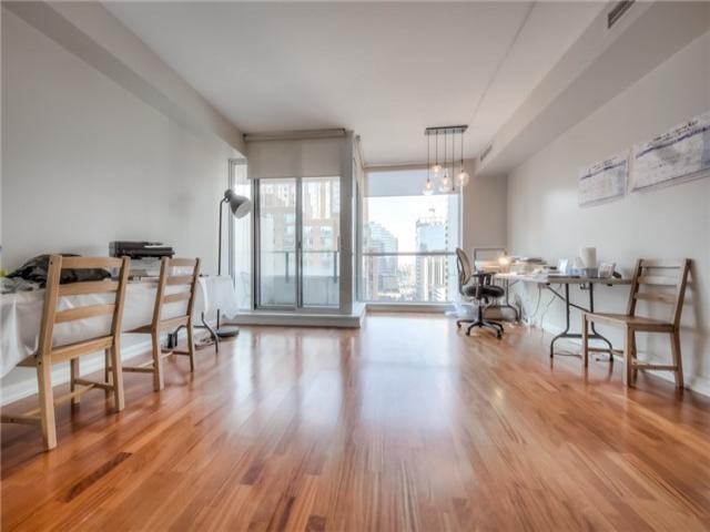 111 Elizabeth St, Unit 1523B