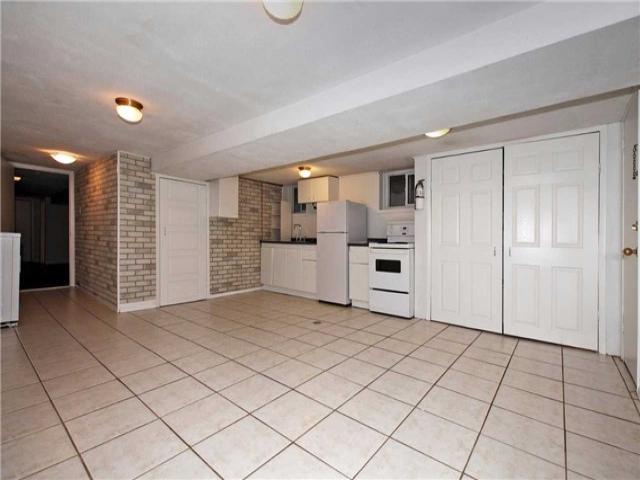 Bsmt - 160 Westmount Ave