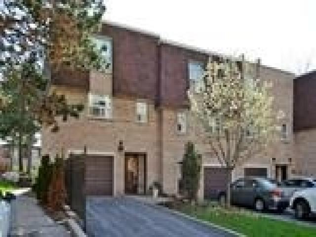 11 Village Green Way