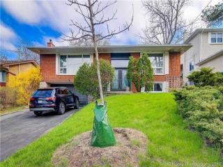579 Cummer Ave