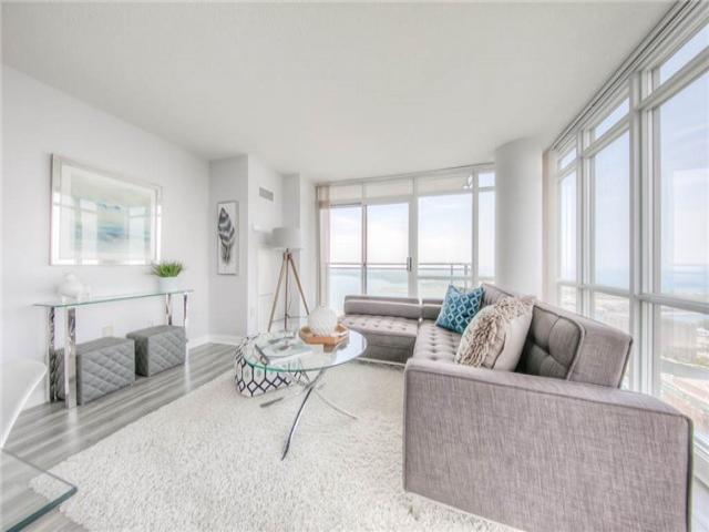 4512 - 15 Fort York Blvd