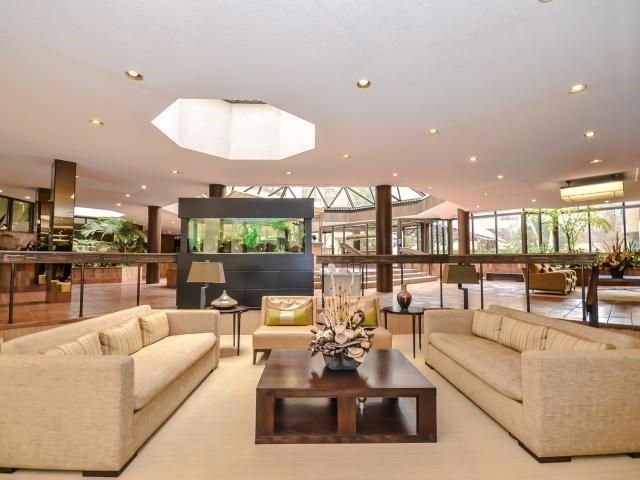 1206 - 280 Simcoe St