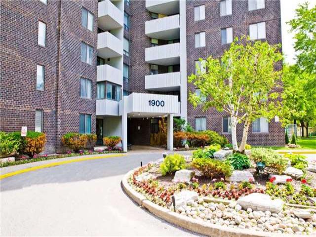 2310 - 1900 Sheppard Ave E