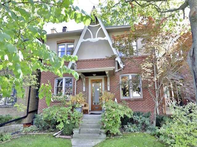 103 Hillsdale Ave W