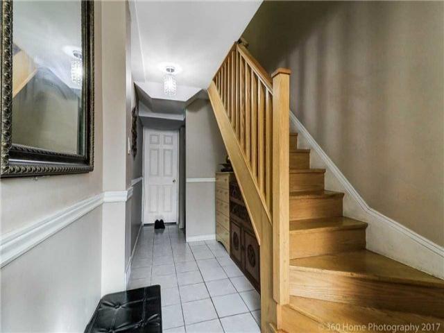 69 Village Greenway Way