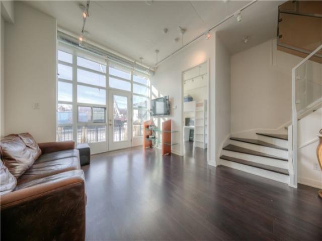 105 - 380 Macpherson Ave