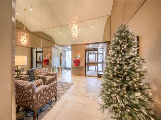 112E - 30 Fashion Rose Way