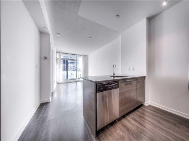 410 - 66 Forest Manor Rd
