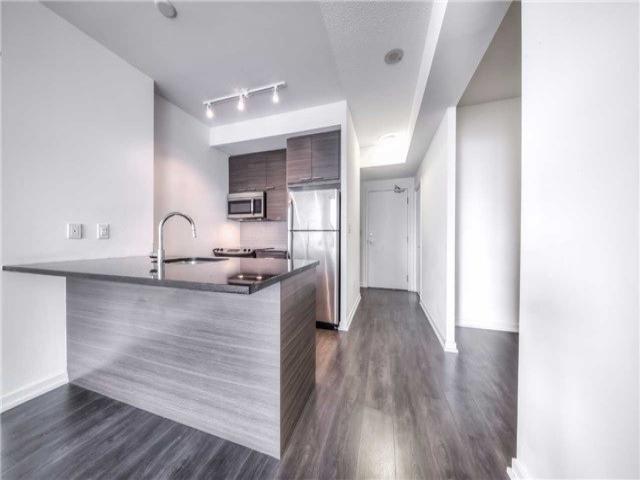 410 - 66 Forest Manor Rd
