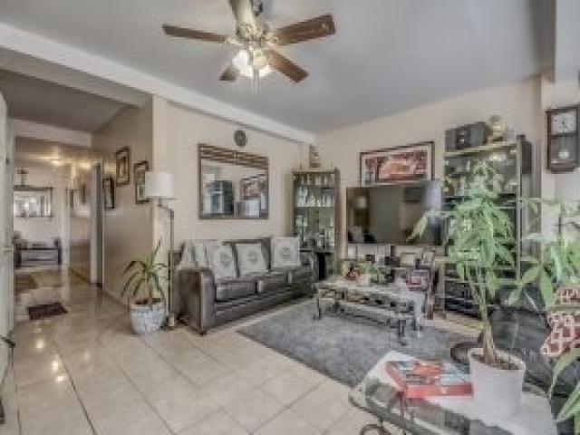 612 Northcliffe Blvd