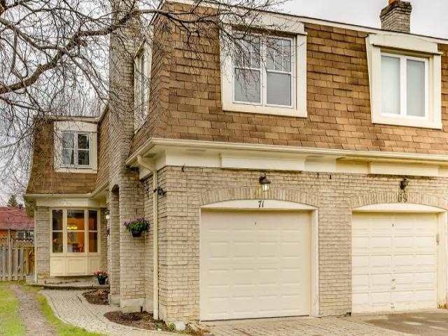 71 Stillwater Cres