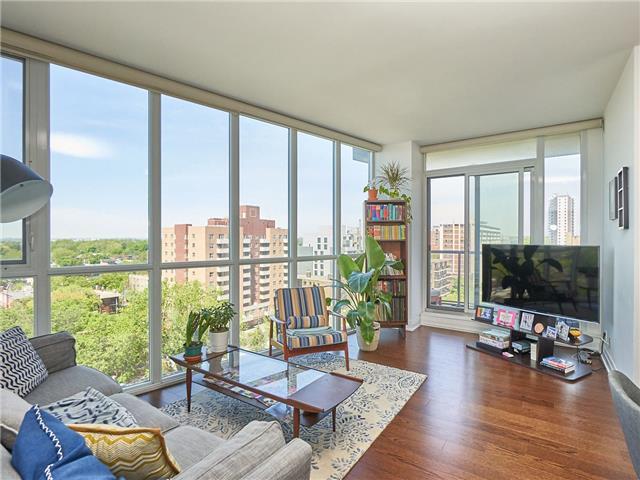 902 - 530 St Clair Ave W